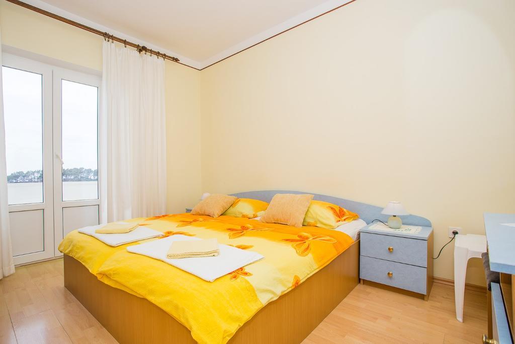 Villa Padova Rab Town Exterior photo
